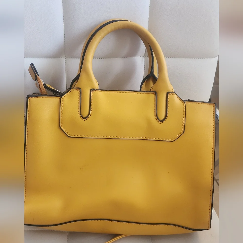 London Fog‎ Yellow Leather Tote Bag